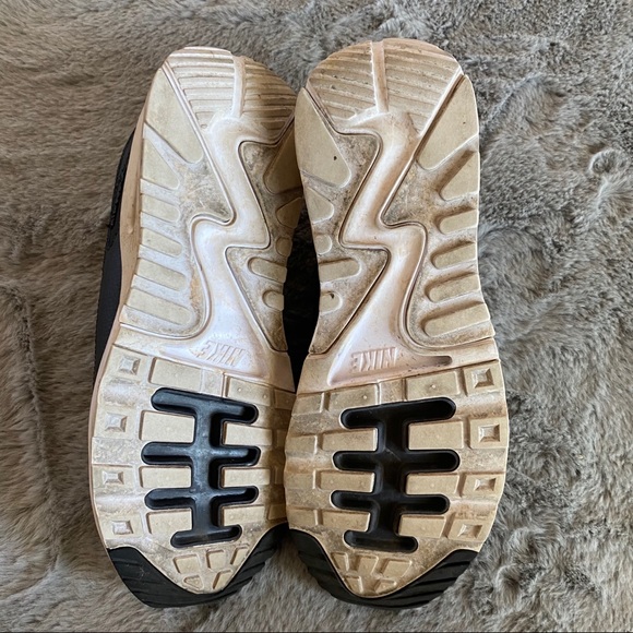 Nike Air Max 90 Ultra 2.0 - Picture 4 of 8